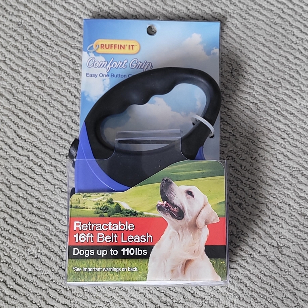 Ruffin' It Retractable Dog Leash